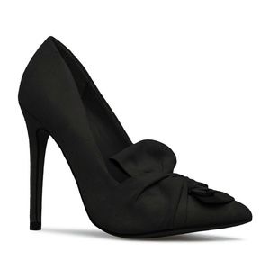 New- Shoedazzle NWOT black heels pumps